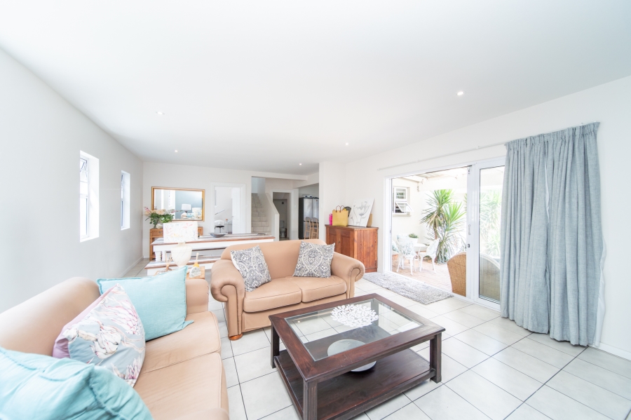 4 Bedroom Property for Sale in Nahoon Eastern Cape